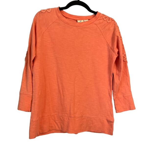 Caribbean Joe, Size Small, Slub Knit Embroidered Floral Monochromatic 3/4 Tee - Picture 1 of 7